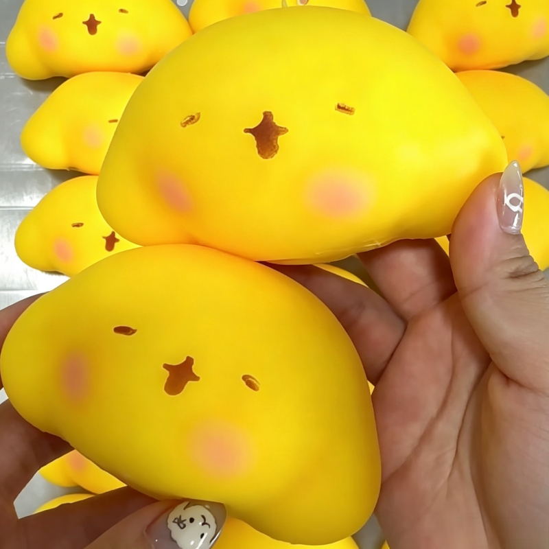 Crunchy Tangyuantu Ball Squish - огляд і ціна Building Blocks