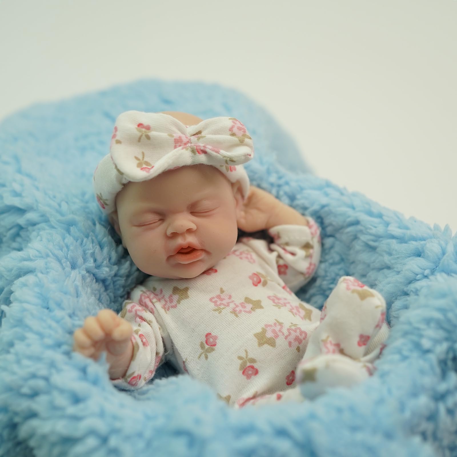 Blrags Reborn Baby Dolls 7 Inc - огляд і ціна Reborn Baby Doll Silicone Realistic